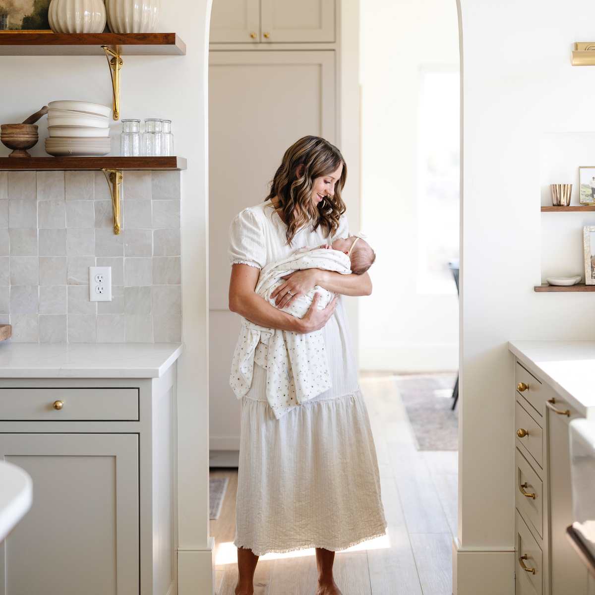 Minky Stretch Receiving Blankets — Saranoni