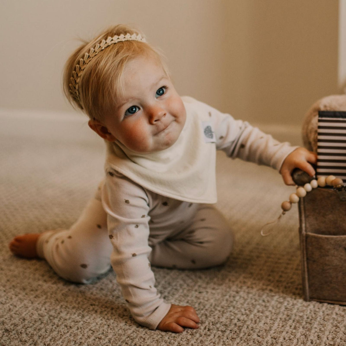 Vail Bandana Bib Set (8 pack) — Parker Baby Co.