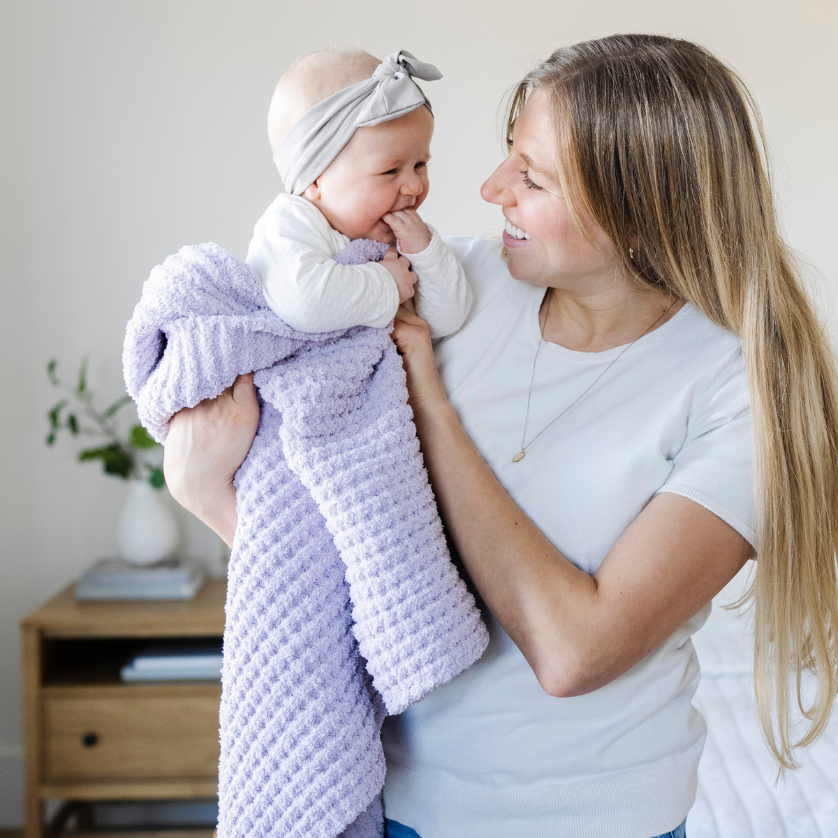Waffle Knit Receiving Blankets — Saranoni