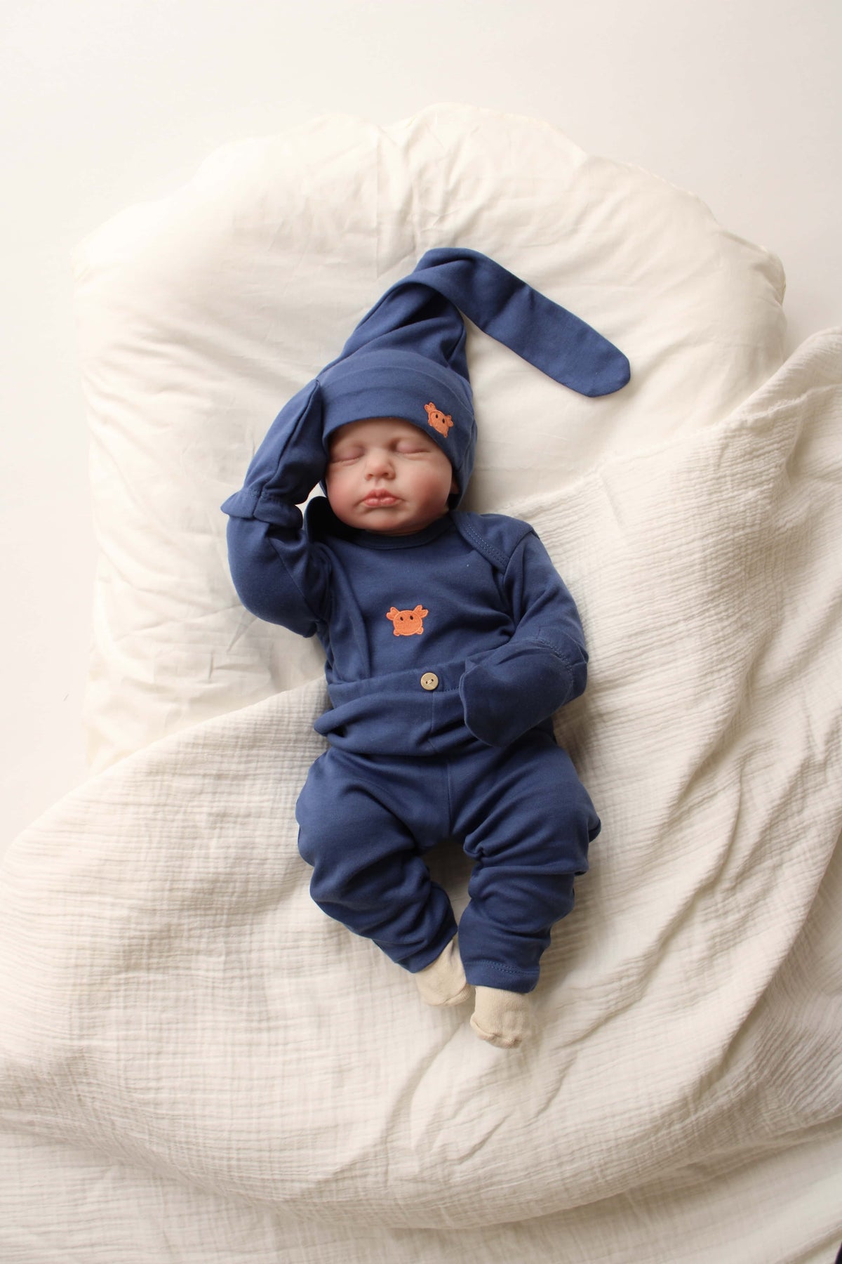 Crab Patterned 5 Piece Newborn Set — Honey and Hive