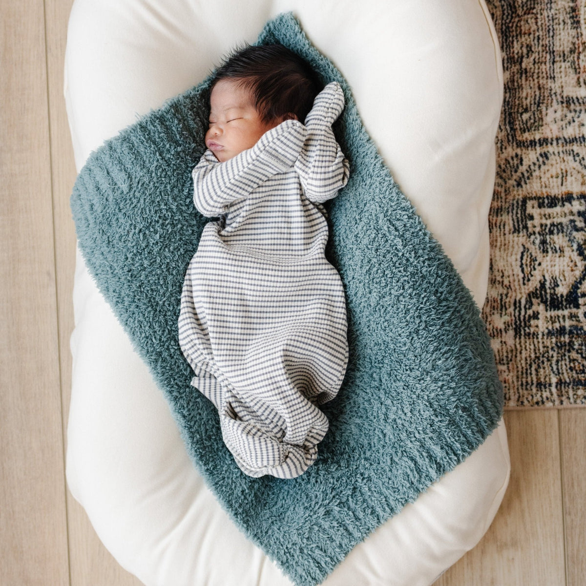 Bamboni® Mini Blankets — Saranoni