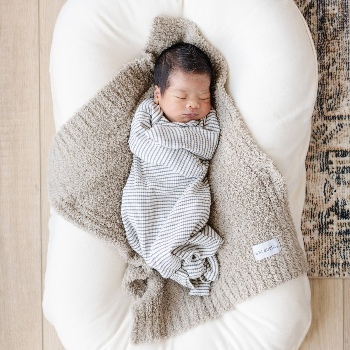 Bamboni® Mini Blankets — Saranoni