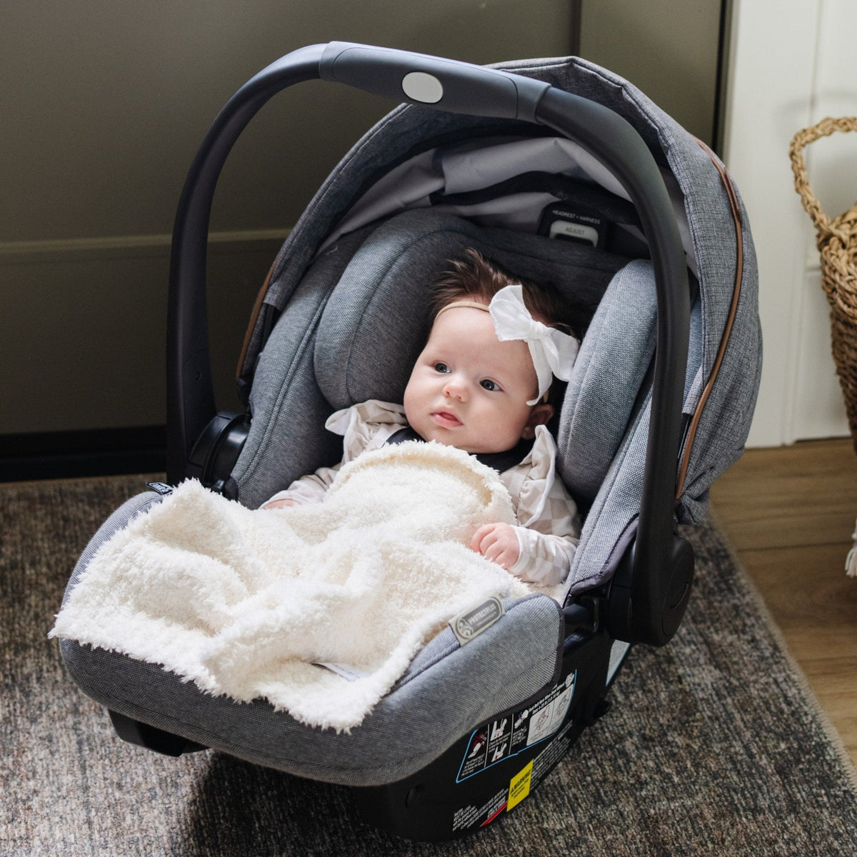 Bamboni® Mini Blankets — Saranoni
