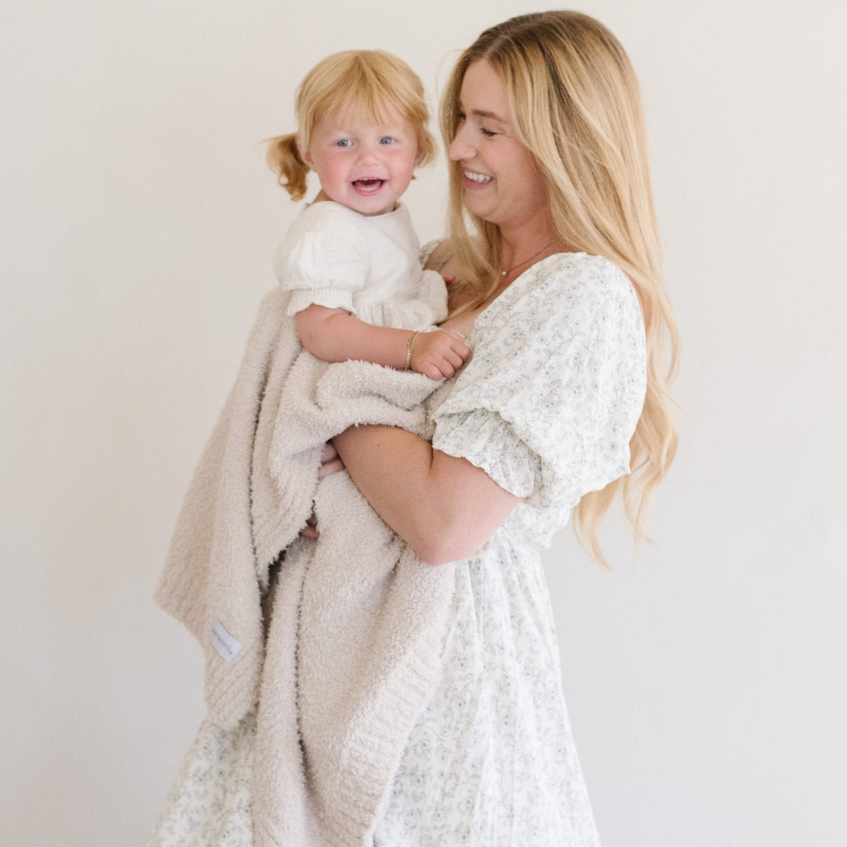 Bamboni® Receiving Blankets — Saranoni