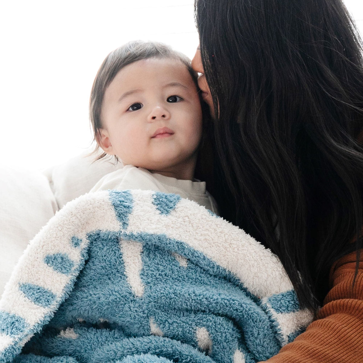 Double-Layer Bamboni® Mini Blankets — Saranoni