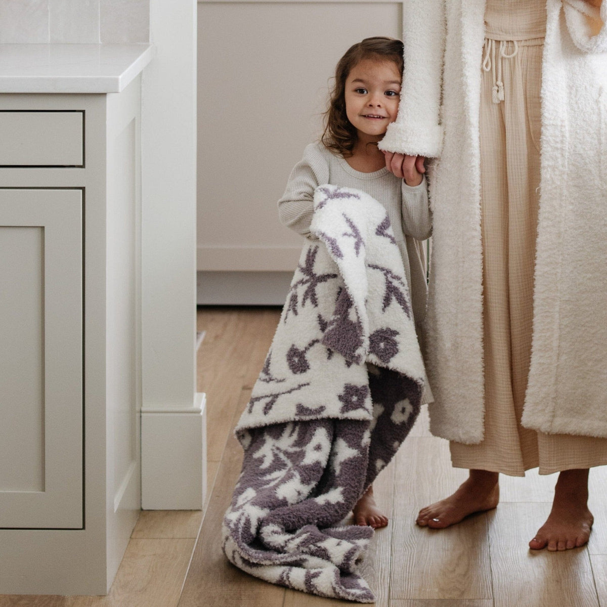 Double-Layer Bamboni® Toddler Blankets — Saranoni