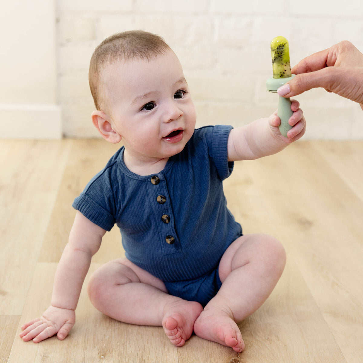 Baby-Led™ Gumline Feeder — ezpz