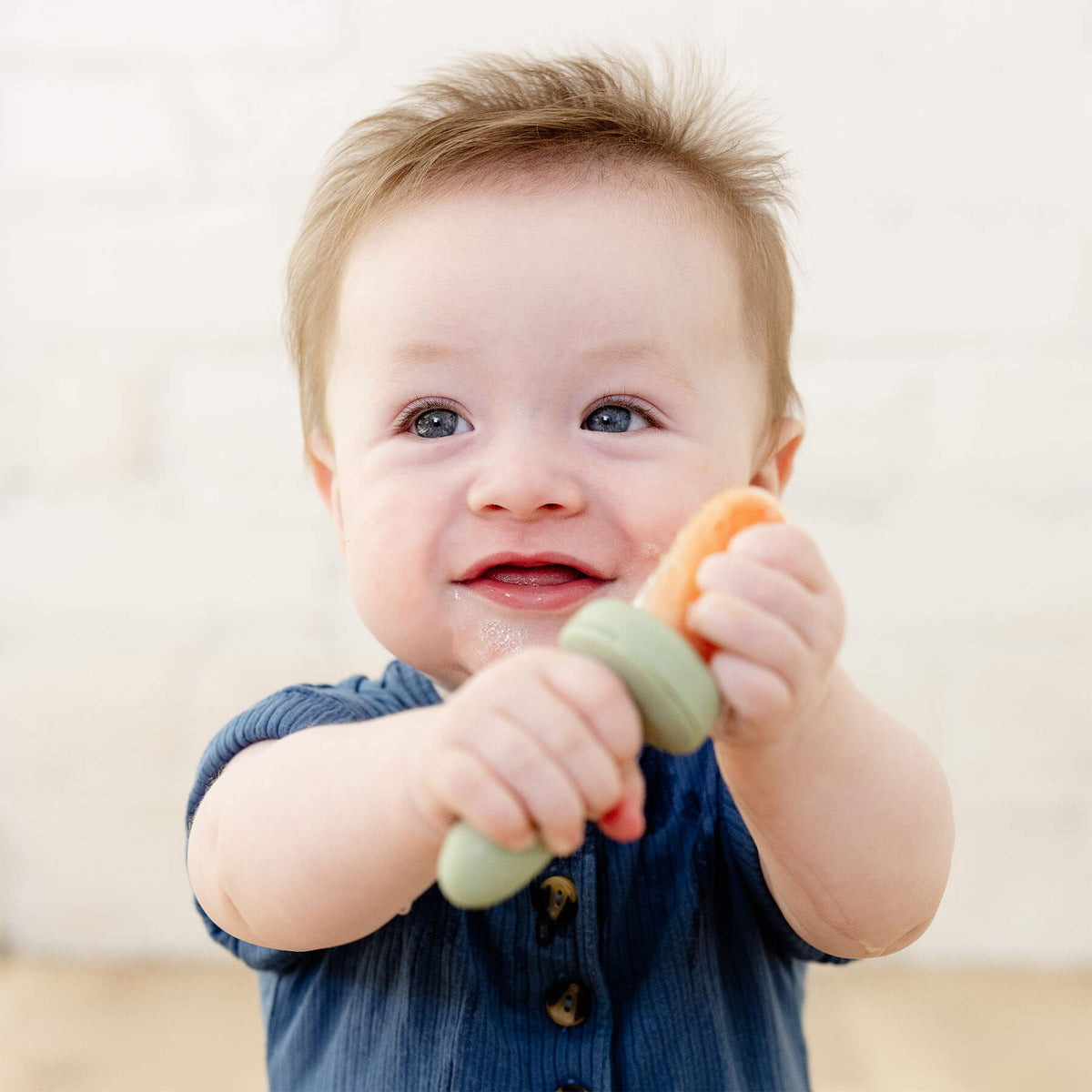 Baby-Led™ Gumline Feeder — ezpz