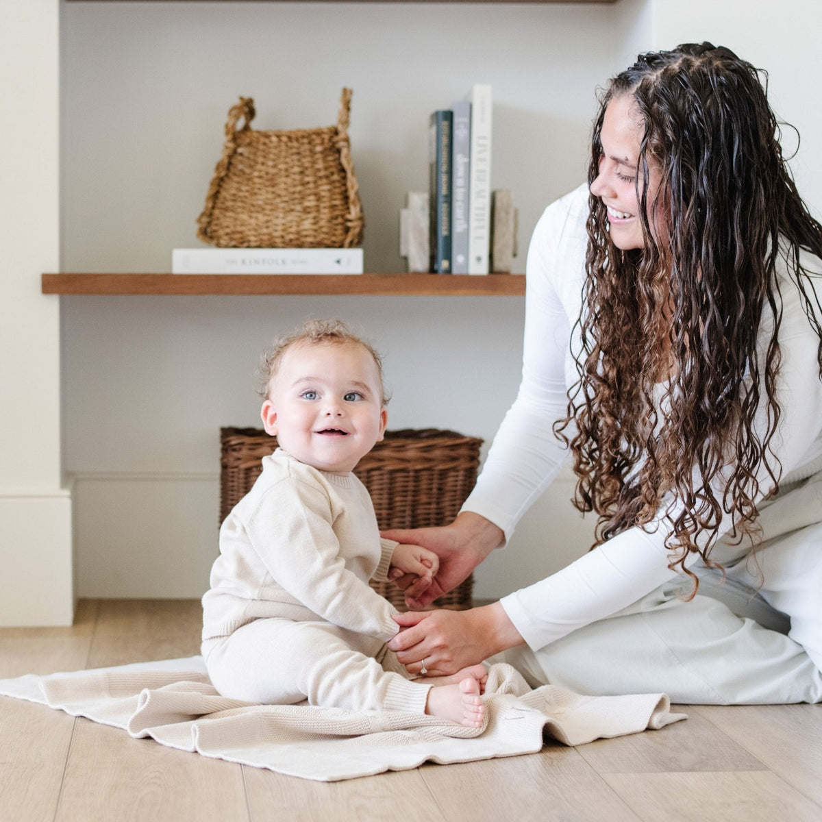 Heirloom Cotton Knit Receiving Blankets — Saranoni
