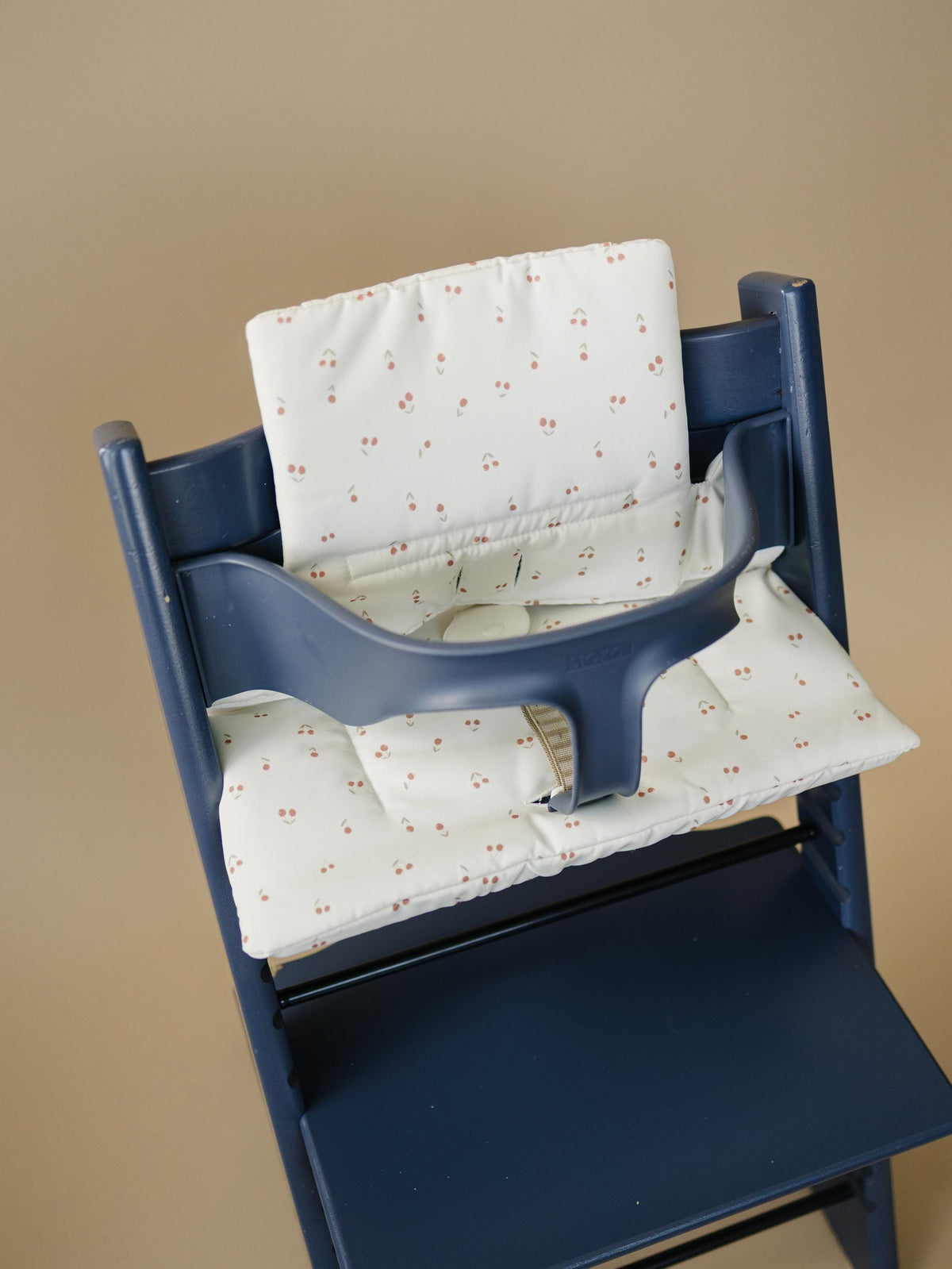Cherry Cushion for the Stokke Tripp Trapp Highchair - Wipeable Cover - Baby Highchair Accessories — Little Joy Co.