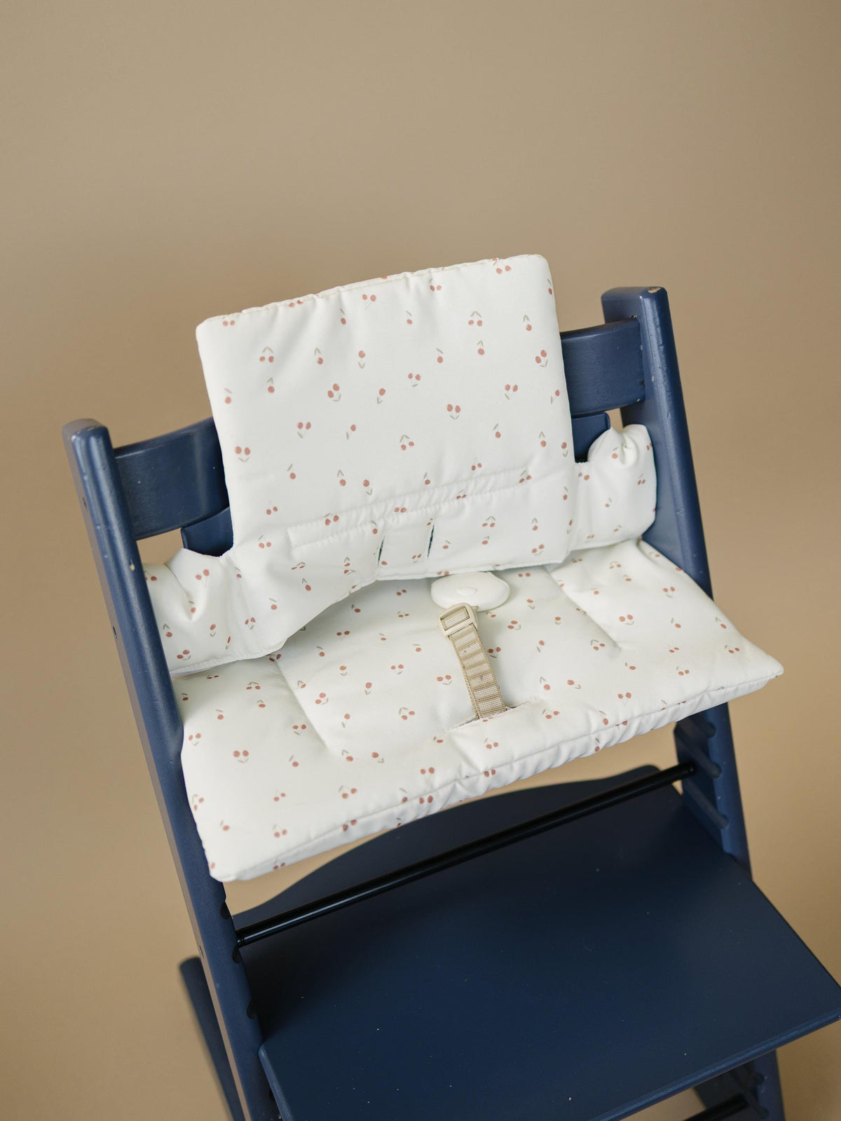 Cherry Cushion for the Stokke Tripp Trapp Highchair - Wipeable Cover - Baby Highchair Accessories — Little Joy Co.