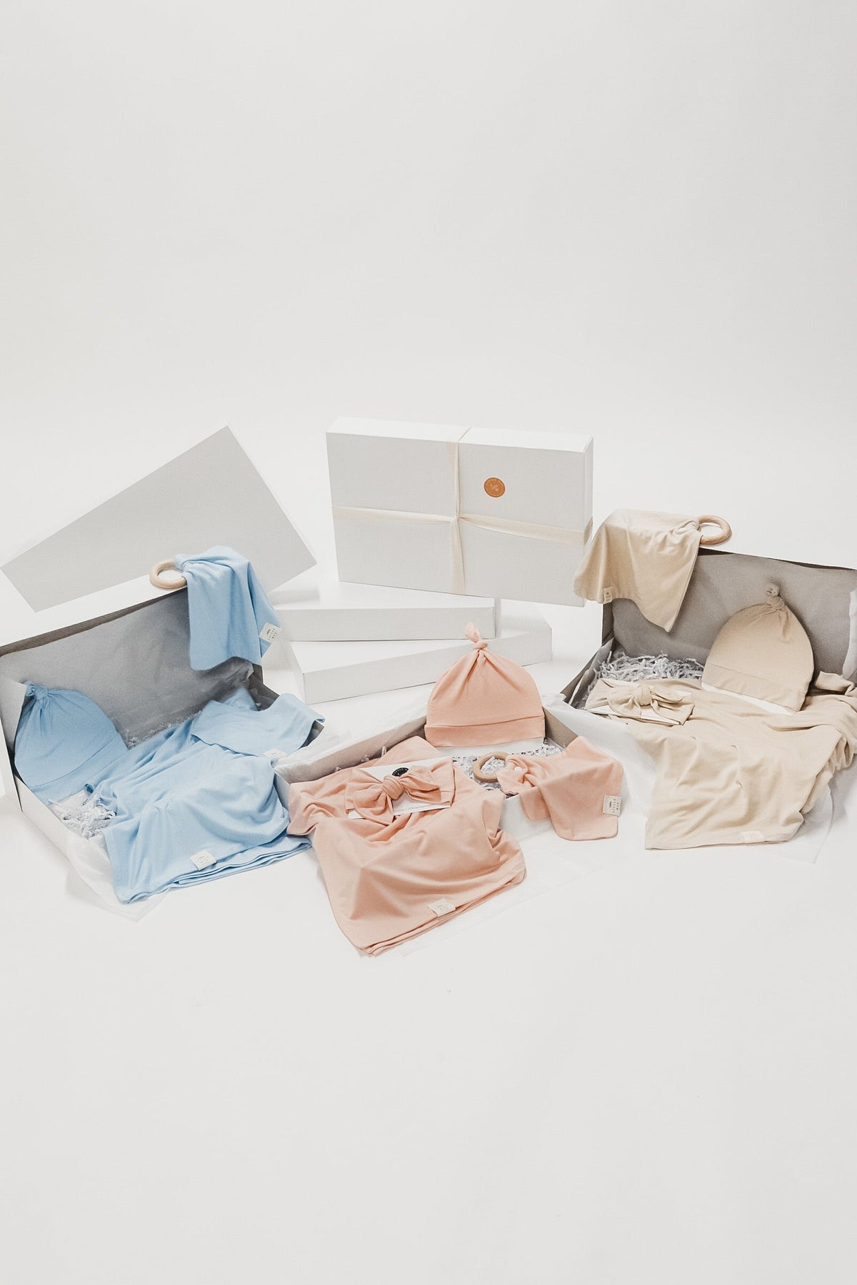 Oat Ribbed Gift Box — Little Mae & Co
