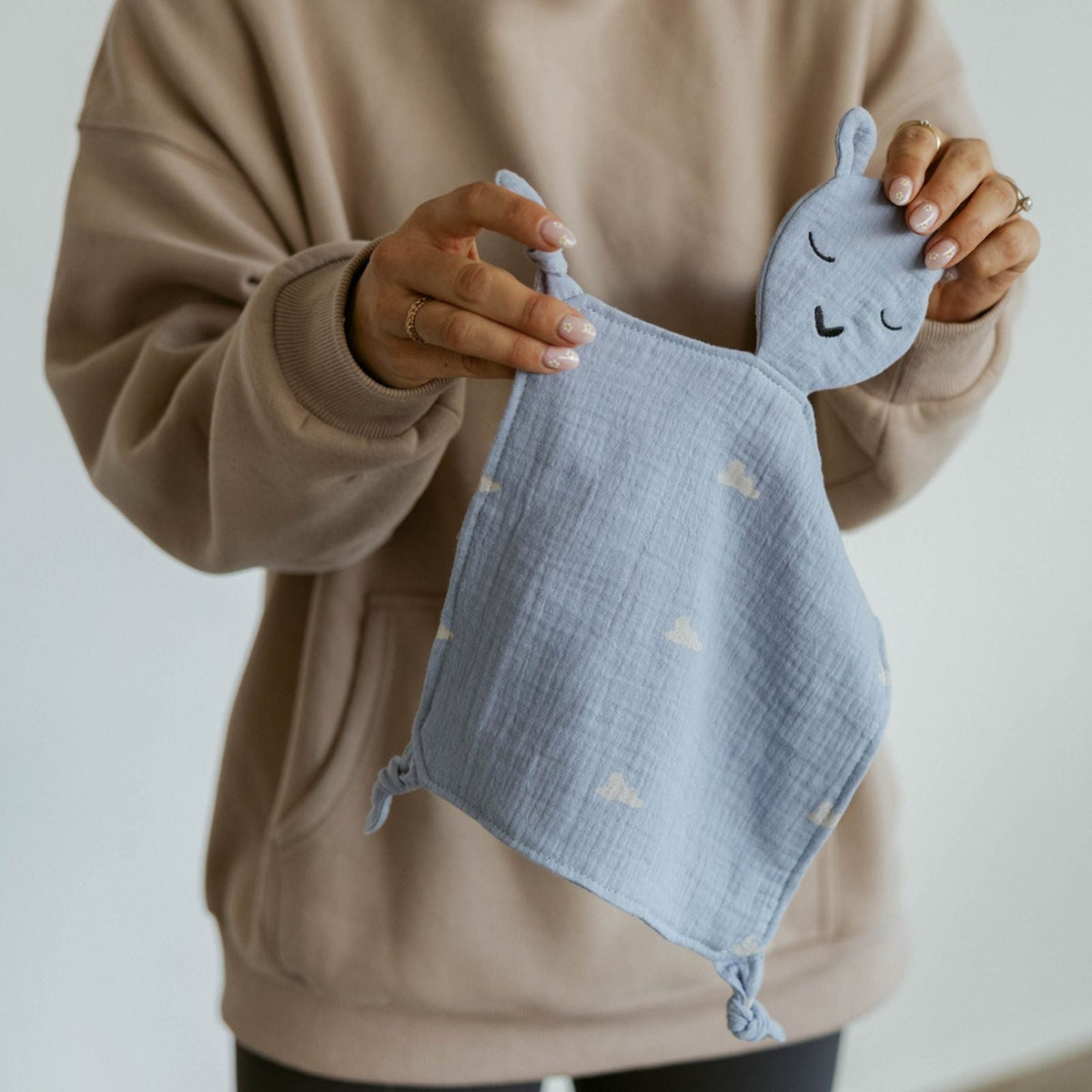 100% Muslin Lovey - Windy — Parker Baby Co.
