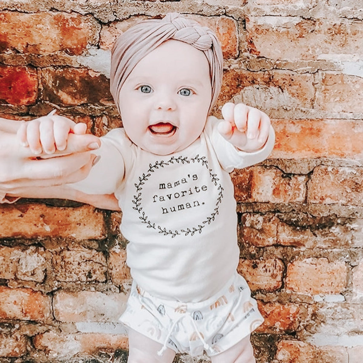 Mama's Favorite Human Organic Bodysuit Long Sleeve — Tenth & Pine