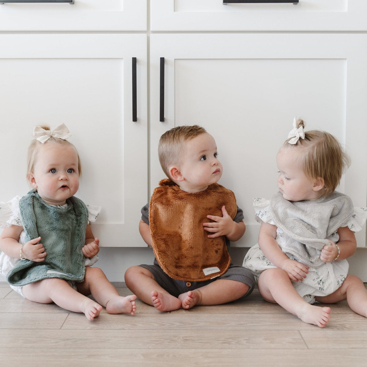 Minky Bibs 3-Pack — Saranoni