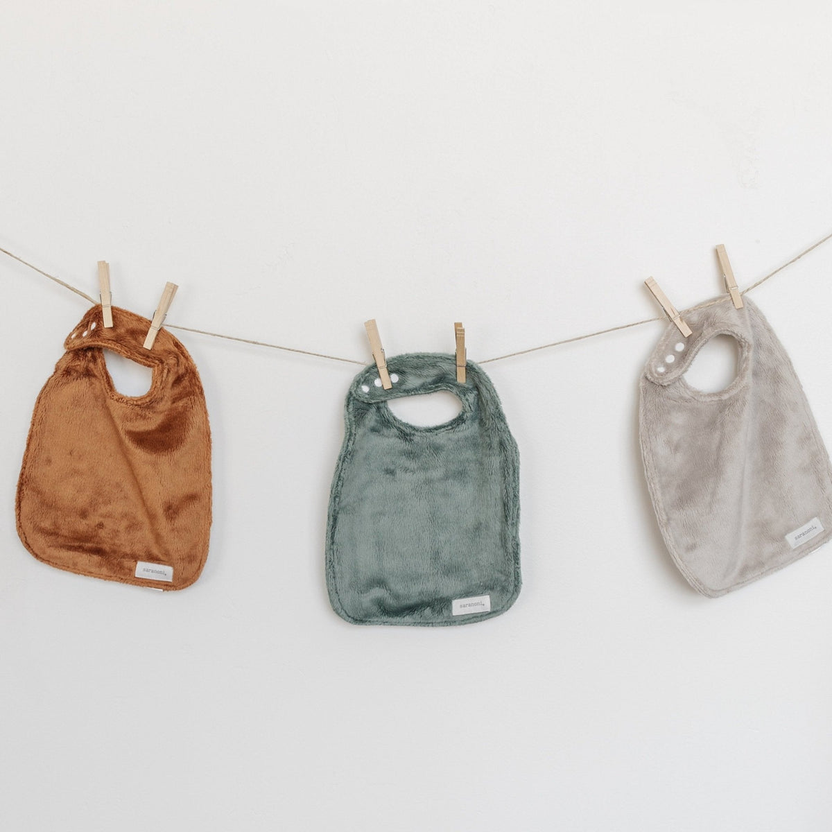Minky Bibs 3-Pack — Saranoni