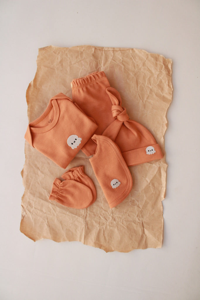 Octopus Patterned 5 Piece Newborn Set — Honey and Hive